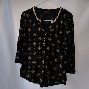 Lucky Brand top  